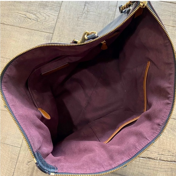 Coach Ava Tote. Classy. With a beautiful pebble leather feel! - Picture 6 of 9